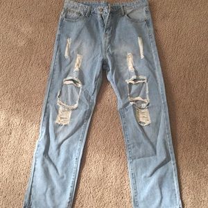 Boyfriend jeans *NEVER WORN*